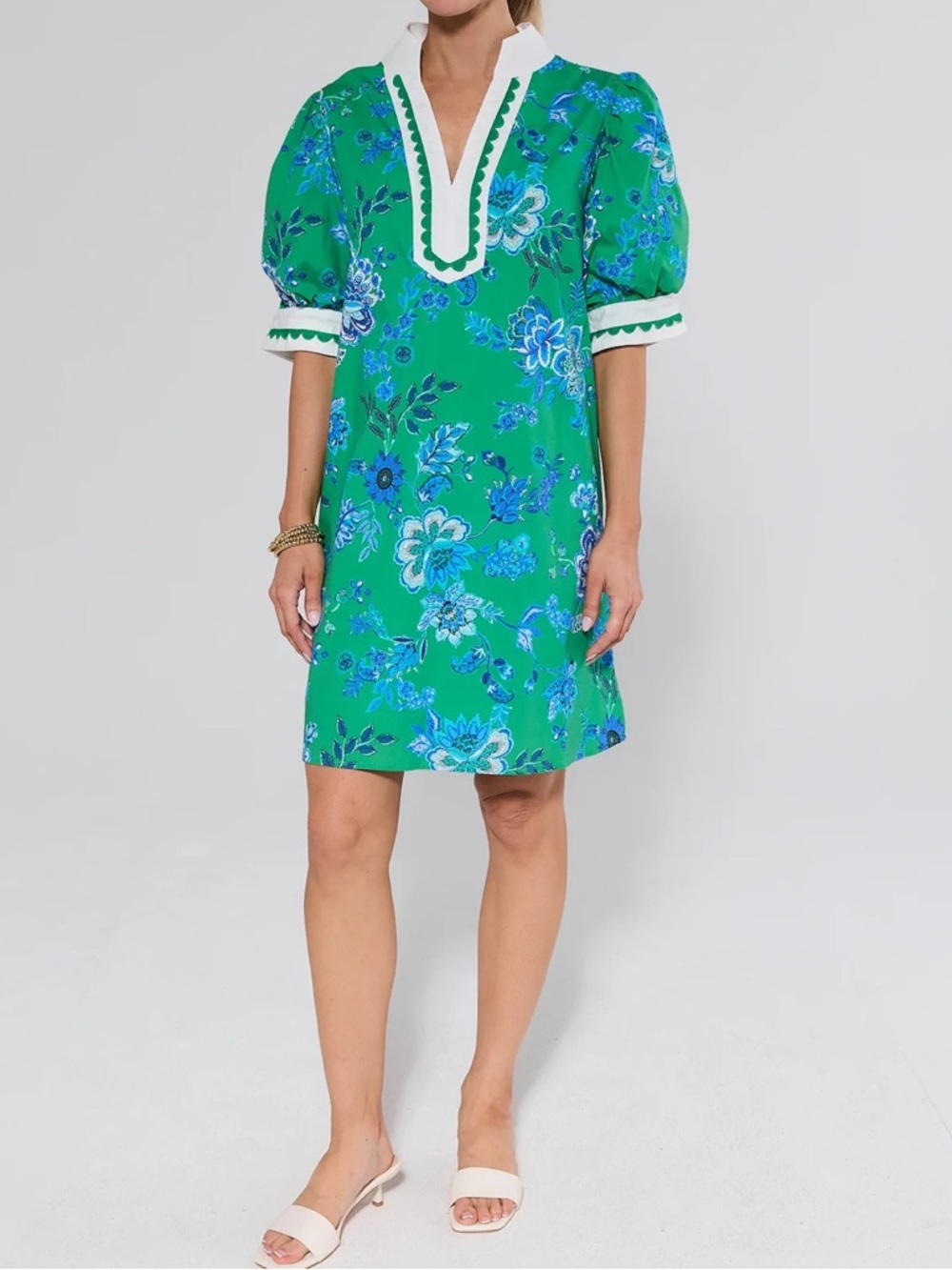 New without Tags Entro Green Floral Mini Dress Size Mrdium